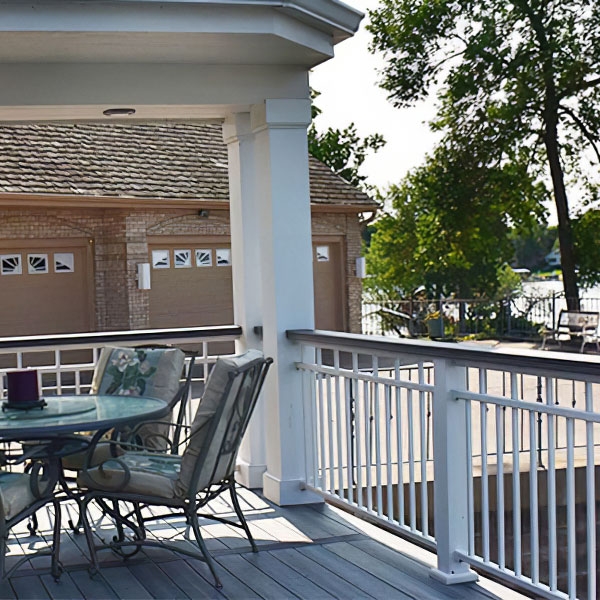 Image of Series 225 Aluminum Railing